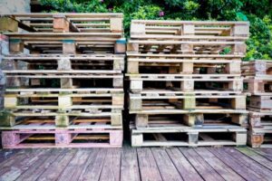 Worker awarded £9,500 after leg injury involving electric pump truck